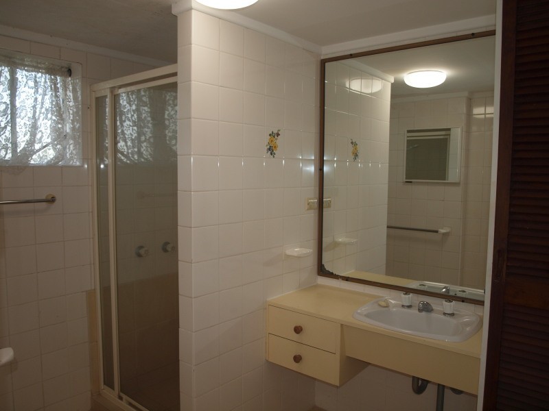 4/206-210 Pacific Parade, Bilinga QLD 4225