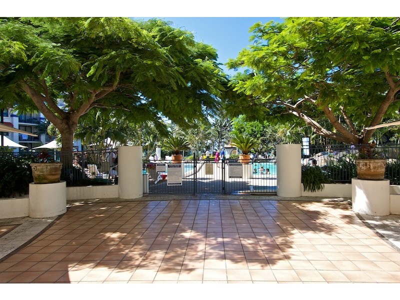 Coolangatta QLD 4225