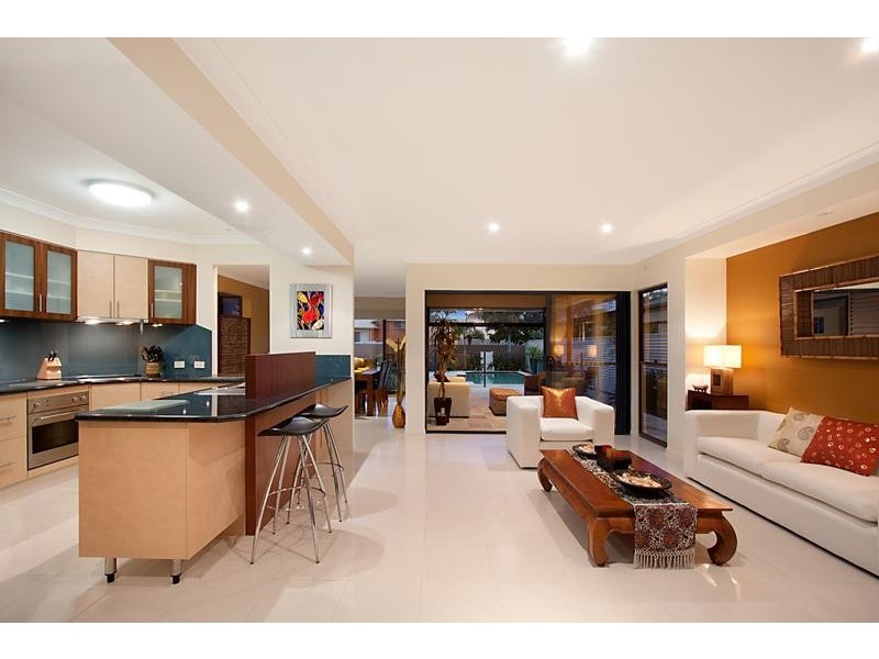 22 Korina Ave, Kirra QLD 4225