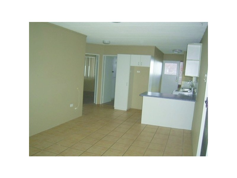 6/30 Powell Cresent, Coolangatta QLD 4225