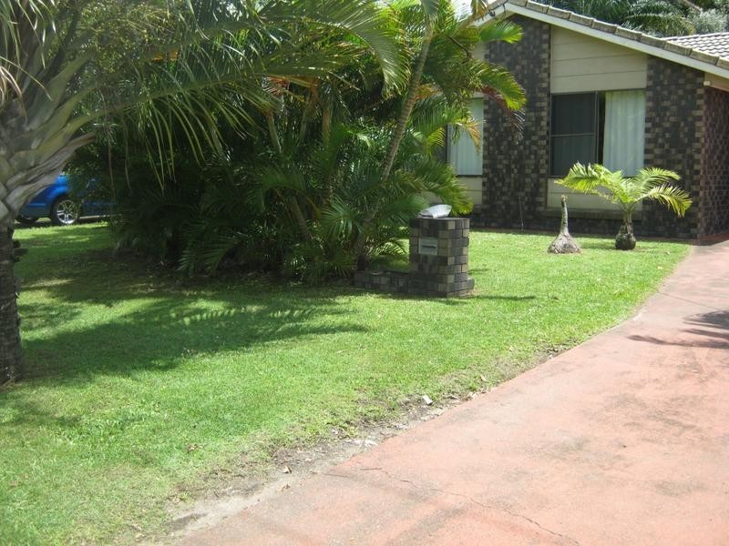 43 Blundell Boulevarde, Tweed Heads South NSW 2486