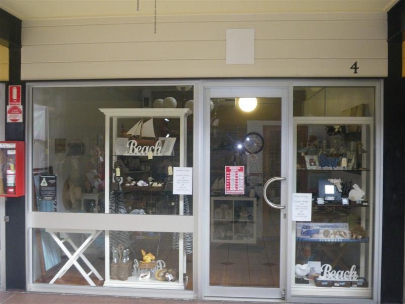 Shop 4/64 Goodwin Terrace, Burleigh Heads QLD 4220