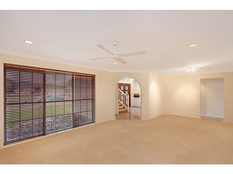 8 Sandpiper Avenue, Tweed Heads NSW 2485