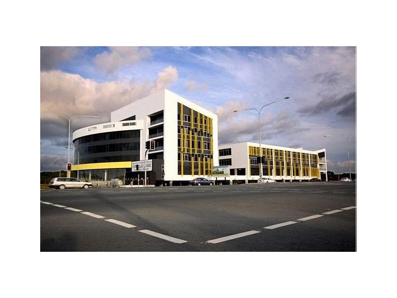 CNR Bermuda Street & Lake Orr Drive, Varsity Lakes QLD 4227