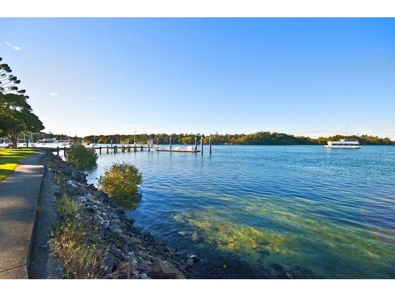 1/12 Cox Drive, Tweed Heads South NSW 2486