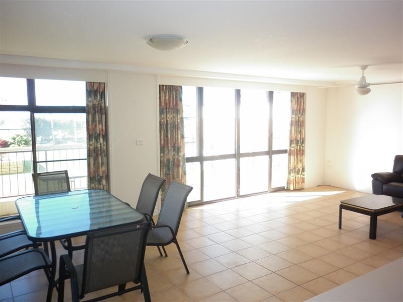 9/34 Musgrave Street, Kirra QLD 4225