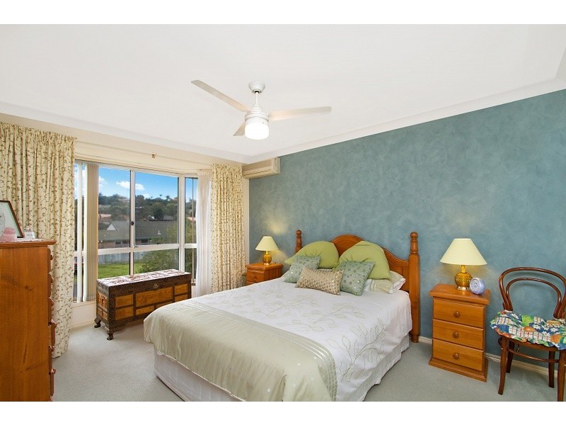 1/10 Rosslea Court, Banora Point NSW 2486