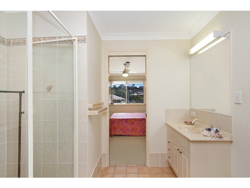 1/10 Rosslea Court, Banora Point NSW 2486