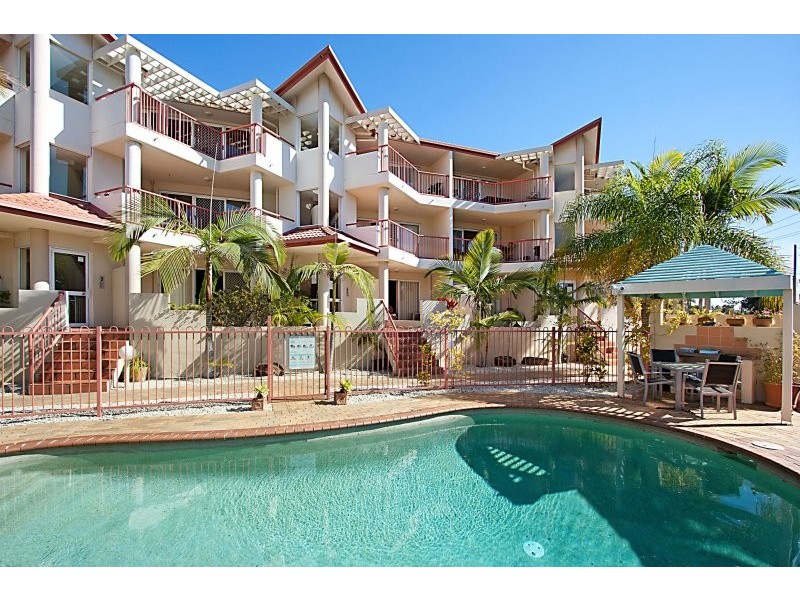 2/5 Ocean Street ‘Ocean Place’, Kirra QLD 4225