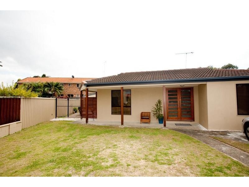 7 Blue Water Crescent, Tweed Heads West NSW 2485