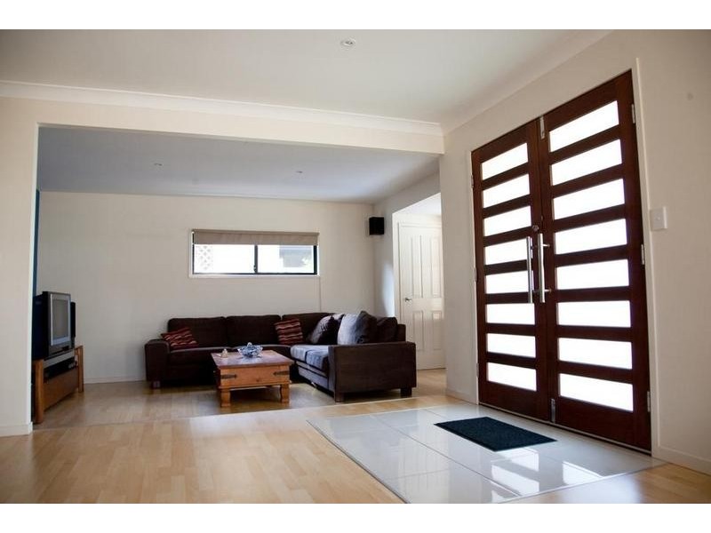 7 Blue Water Crescent, Tweed Heads West NSW 2485