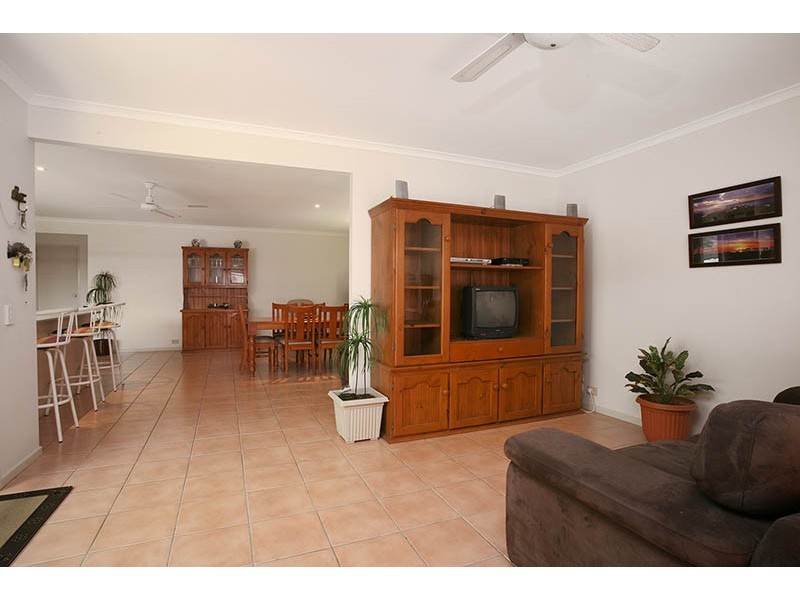 9 Firestone Drive, Banora Point NSW 2486