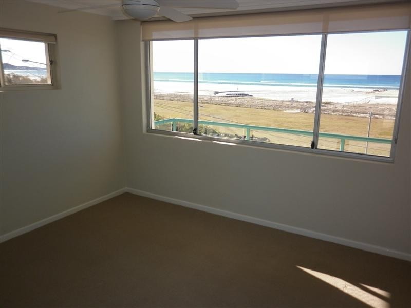15/4 Musgrave Street, Kirra QLD 4225