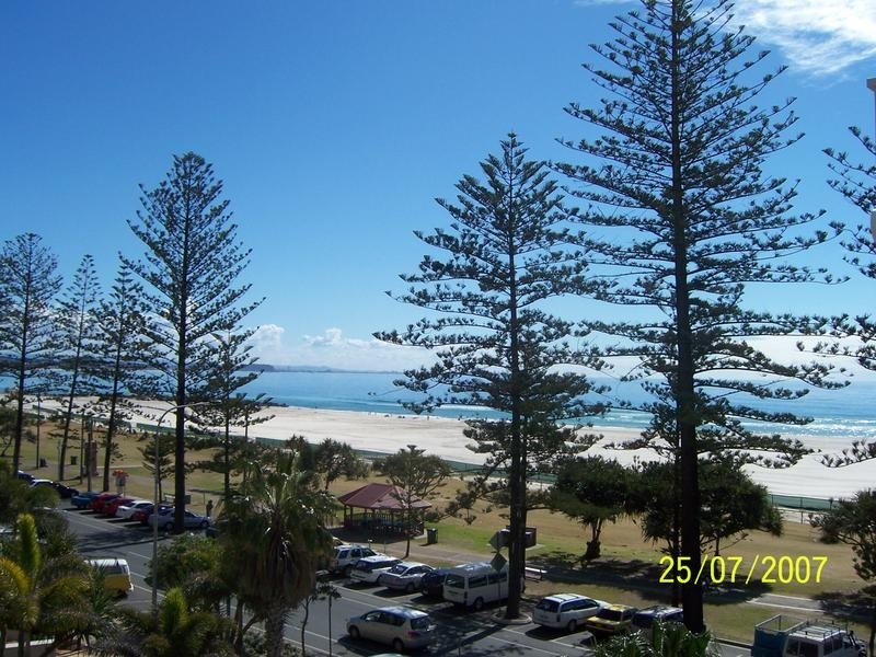 432/87 Griffith Street Calypso Plaza, Coolangatta QLD 4225