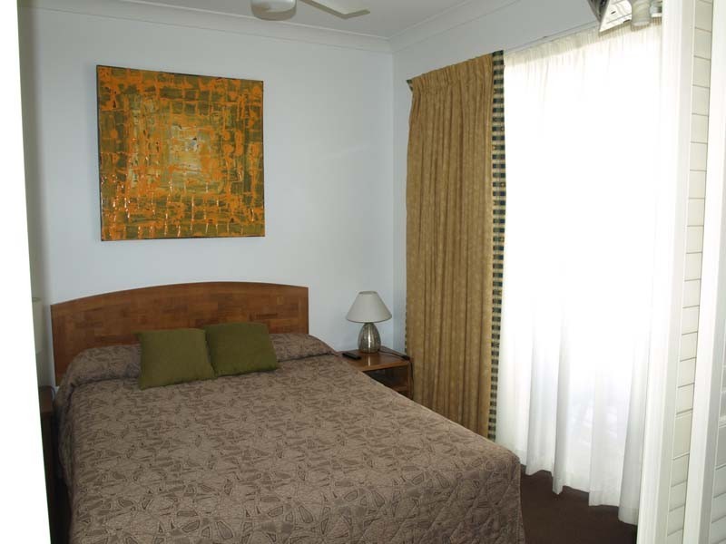 432/87 Griffith Street Calypso Plaza, Coolangatta QLD 4225