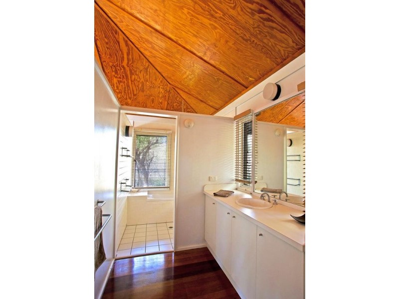 3 Rocky Point Estate ‘Sea Eagle’, Agnes Water QLD 4677