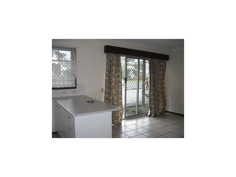 2/5 Station Street, Tugun QLD 4224