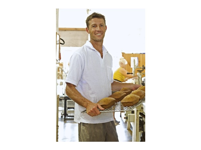 16 Philippine Pde, Palm Beach QLD 4221