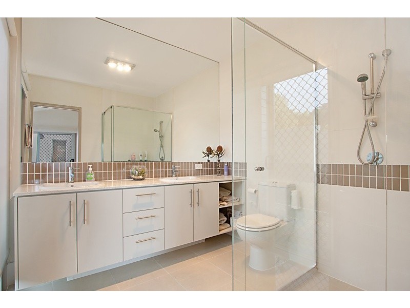 3 Border Drive North, Currumbin Waters QLD 4223