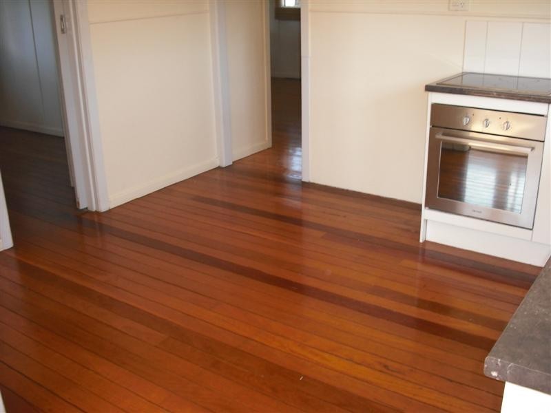 2/4 Bolton Street, Kirra QLD 4225