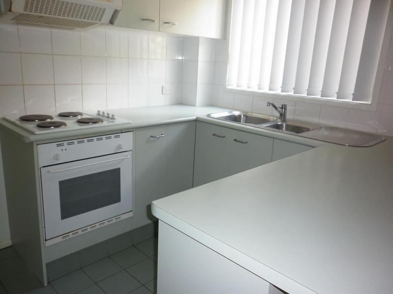 10/49 Dutton Street, Coolangatta QLD 4225