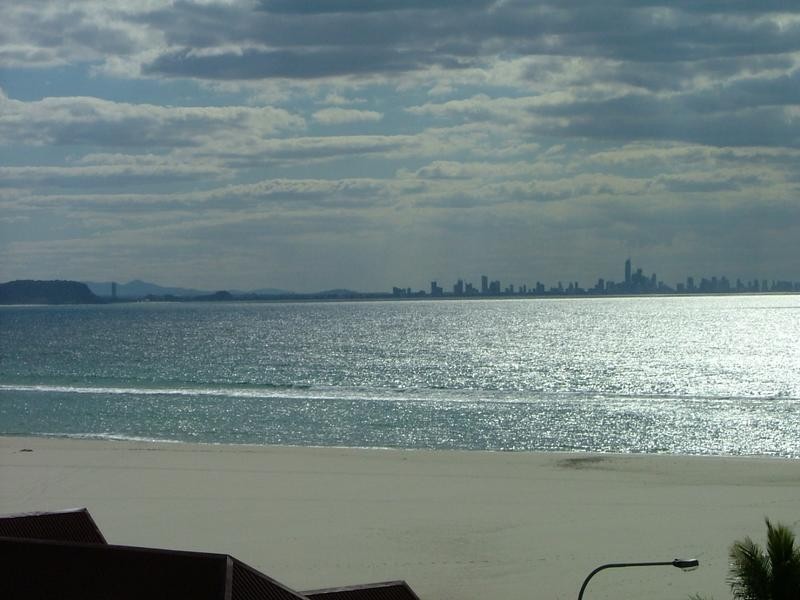 8/22 Marine Parade, Kirra QLD 4225