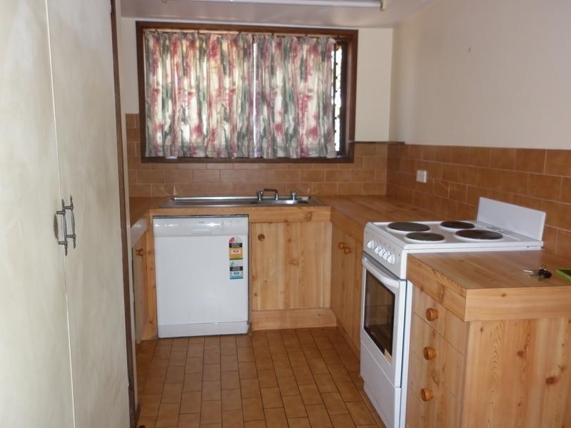 4/8 Bolton Street, Kirra QLD 4225