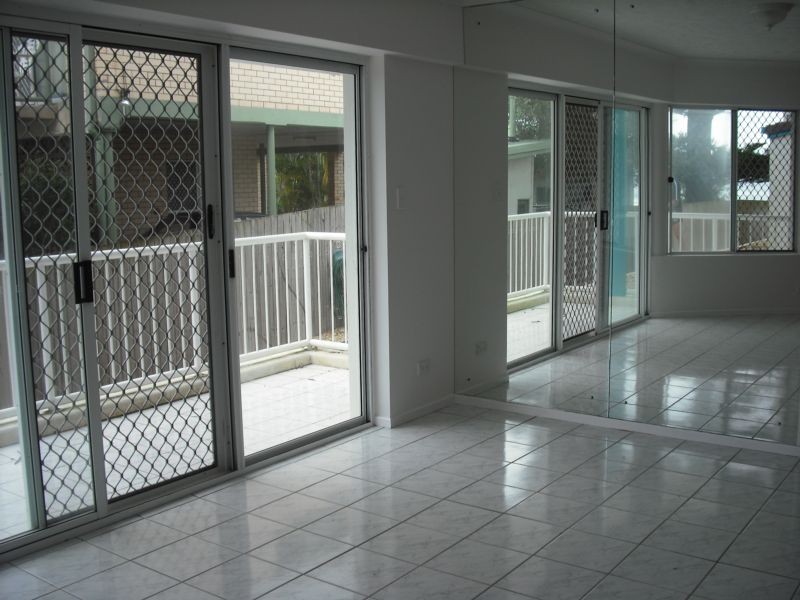 1/359 Golden Four Drive, Bilinga QLD 4225