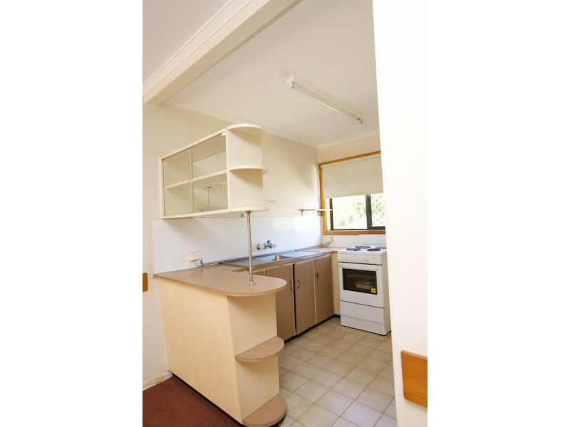 4/18 Haig Street, Kirra QLD 4225