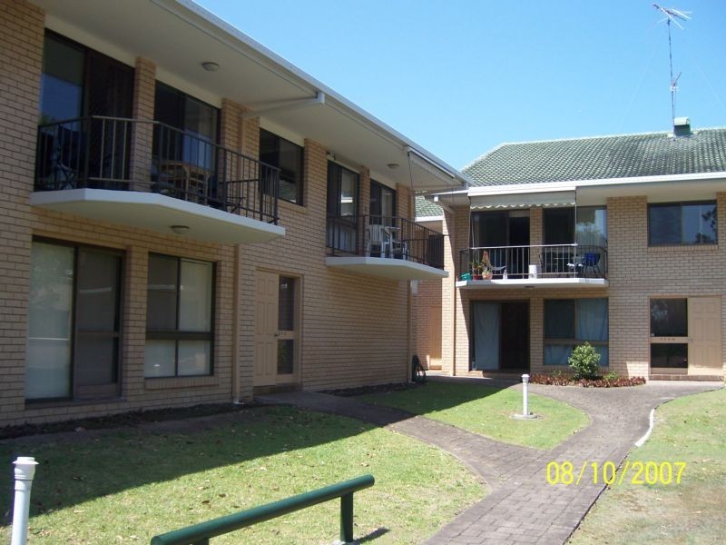 2/42 Drydock Road, Tweed Heads South NSW 2486