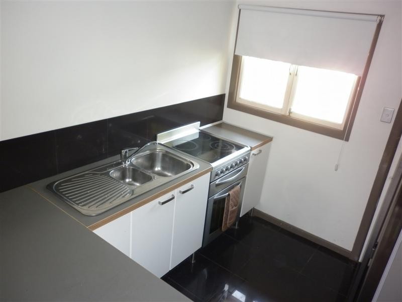 4/4 Johnson Street, Kirra QLD 4225