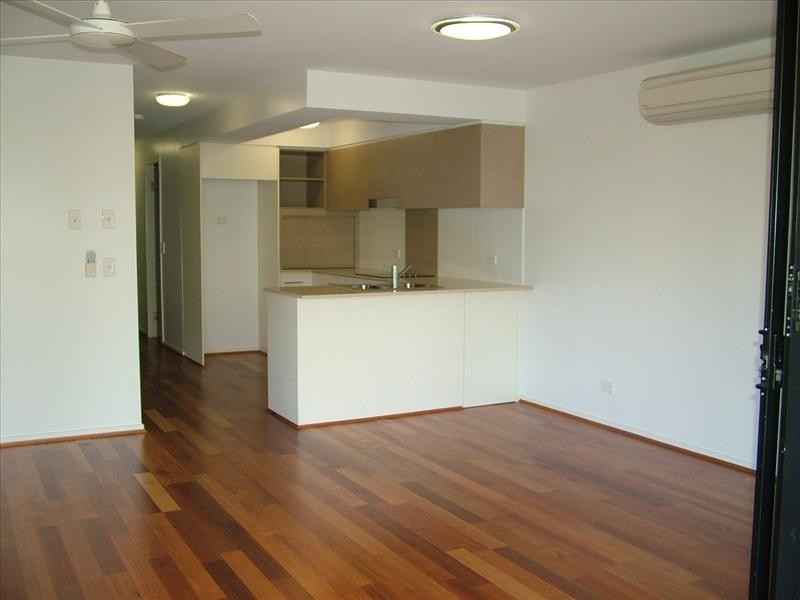 2/16 Kirkwood Road, Tweed Heads South NSW 2486