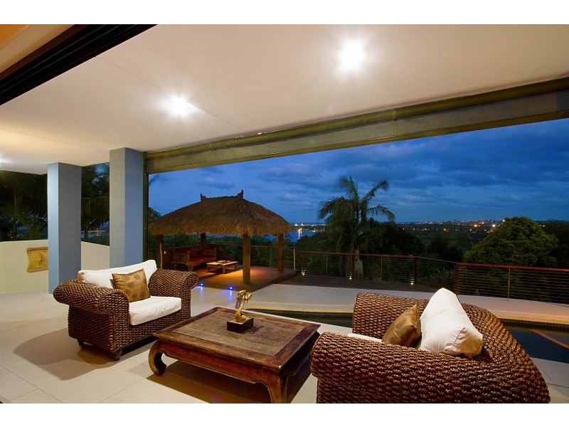 22 Bluehaze Crescent, Banora Point NSW 2486