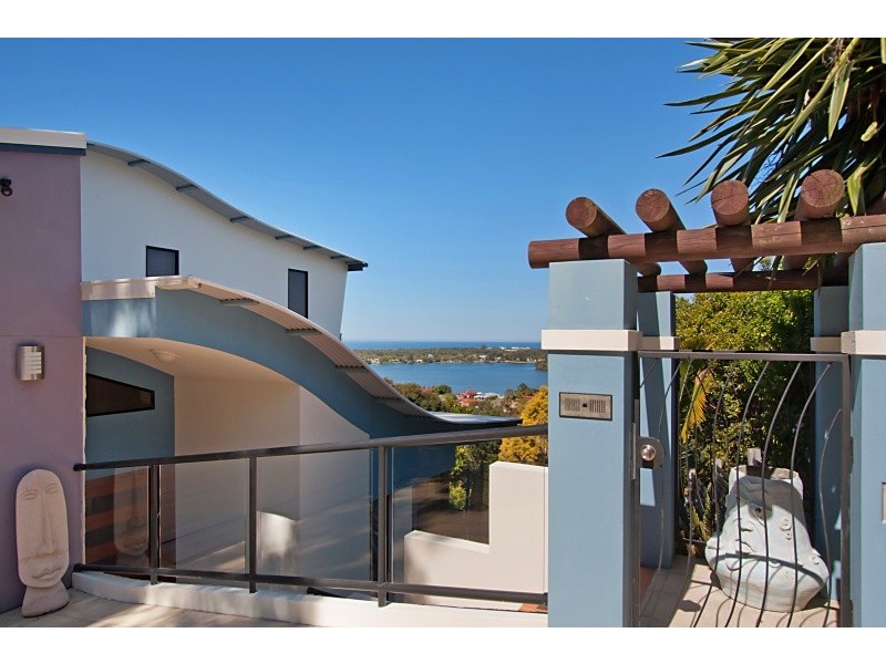 22 Bluehaze Crescent, Banora Point NSW 2486