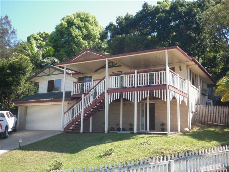 5 Shiraz Place, Banora Point NSW 2486