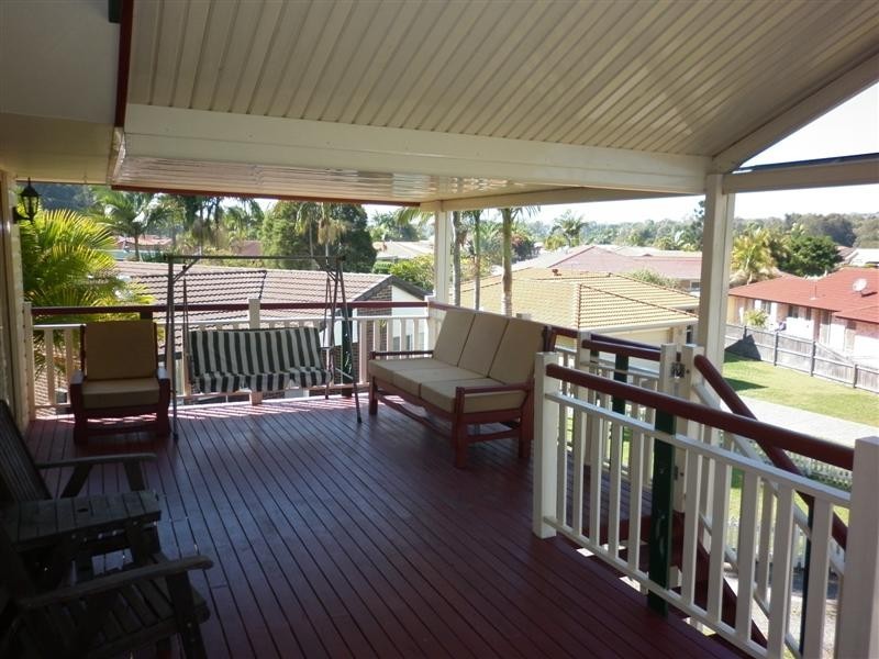 5 Shiraz Place, Banora Point NSW 2486