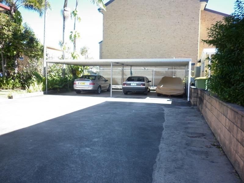 2/7 Douglas St ‘Sea Tan Court’, Kirra QLD 4225