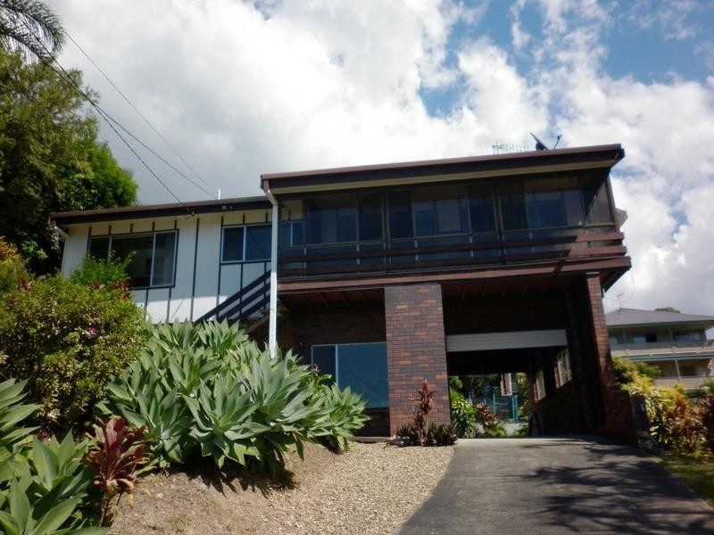 14 Biby Street, Tugun QLD 4224