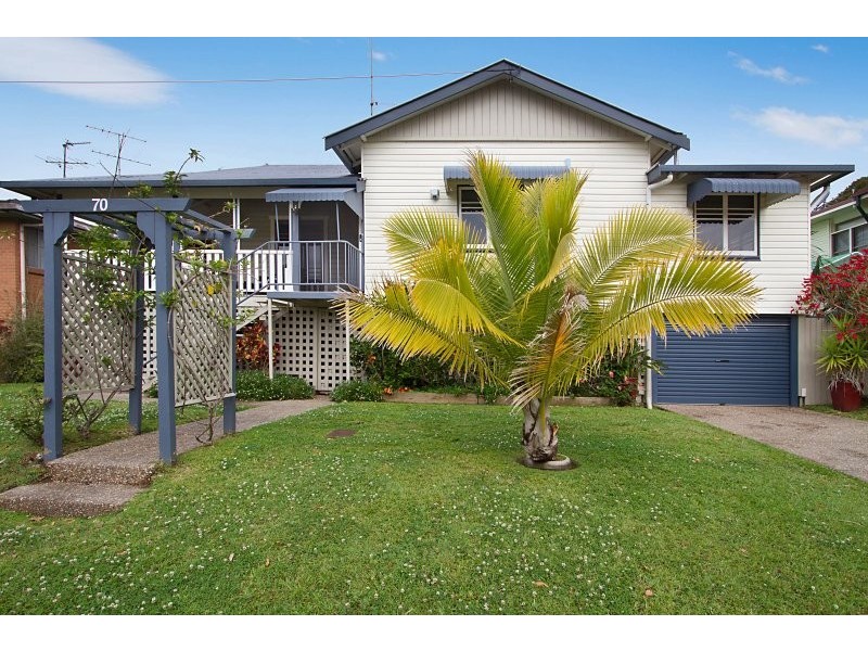 70 Riverside Drive, Tumbulgum NSW 2490