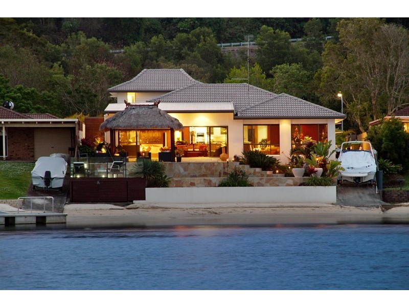 54 Bosun Boulevarde, Banora Point NSW 2486