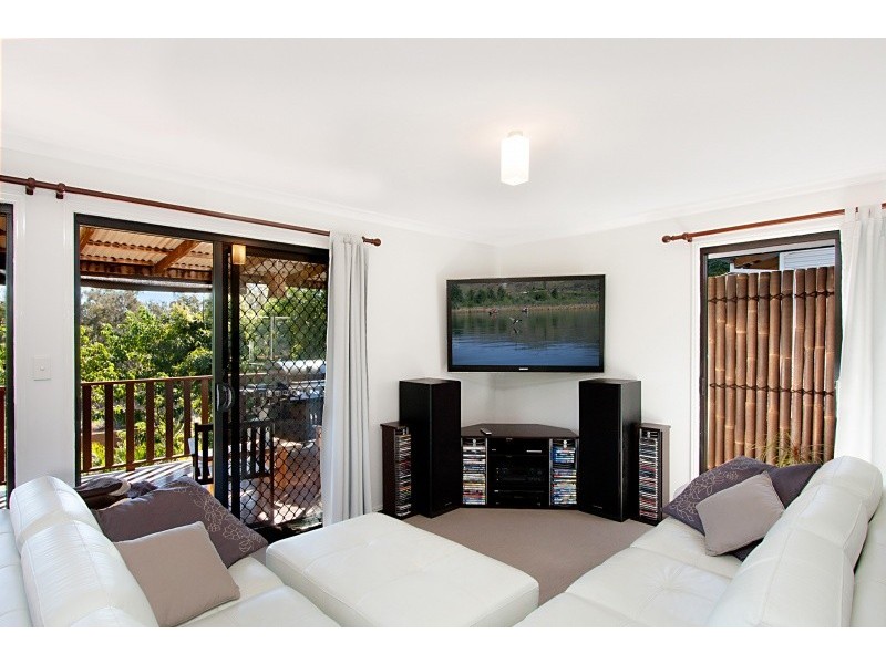 73 Piggabeen Road, Tweed Heads West NSW 2485