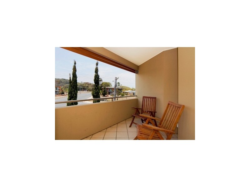 1/13 Lord St, Kirra QLD 4225