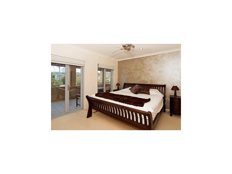 1/13 Lord St, Kirra QLD 4225