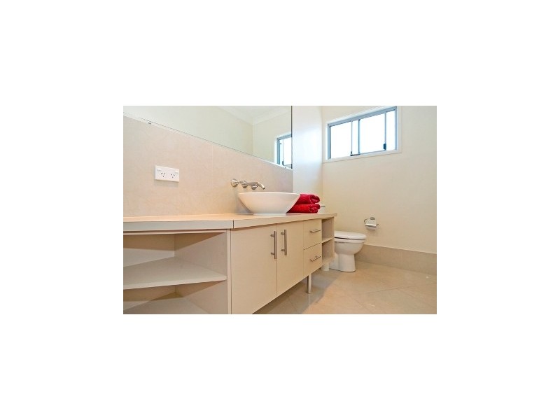 1/13 Lord St, Kirra QLD 4225