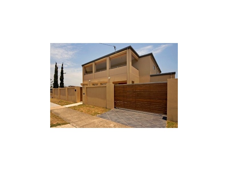 1/13 Lord St, Kirra QLD 4225