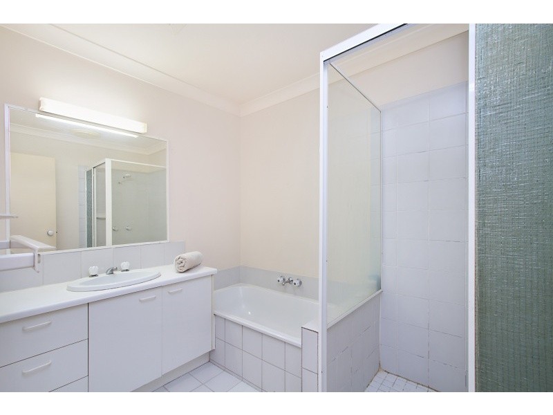 25/2-20 Binya Avenue, Tweed Heads NSW 2485