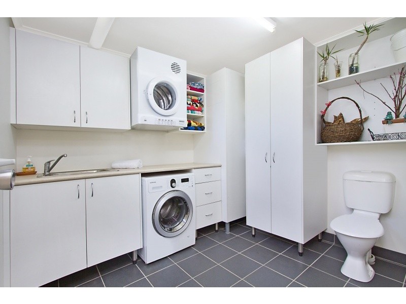 11 Gray Street Cnr Bawden Street, Tumbulgum NSW 2490