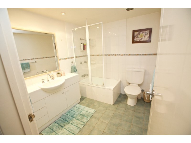 3/123-127 Musgrave Street GRAND CORNICHE, Kirra QLD 4225