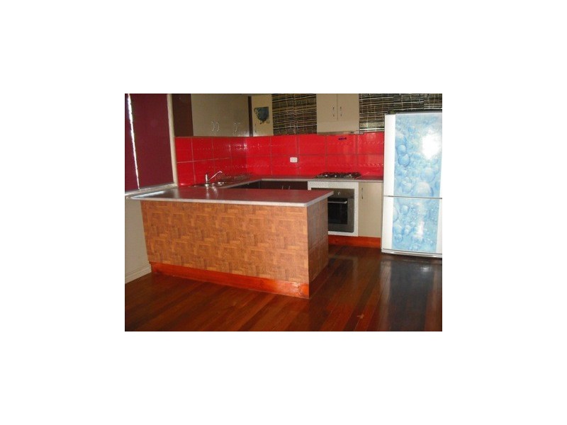 2/47 Coolangatta Road, Kirra QLD 4225