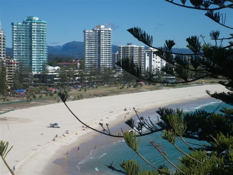 3/50 Eden Avenue, Rainbow Bay QLD 4225